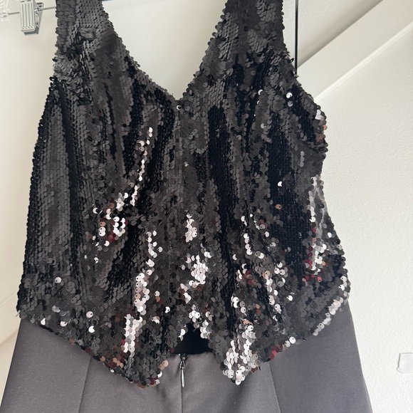 Zara Sequin Vest Halter Jumpsuit Open Back V- neck Black size S - Picture 11 of 12